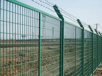 框架護(hù)欄網(wǎng)