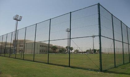 球場圍網(wǎng).jpg